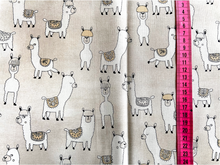 Lade das Bild in den Galerie-Viewer, Nachhaltige Bio Alpaka Wohlfühl/Kuschel Kissen