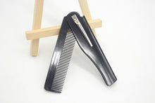 Lade das Bild in den Galerie-Viewer, Praktischer Falt-Kamm